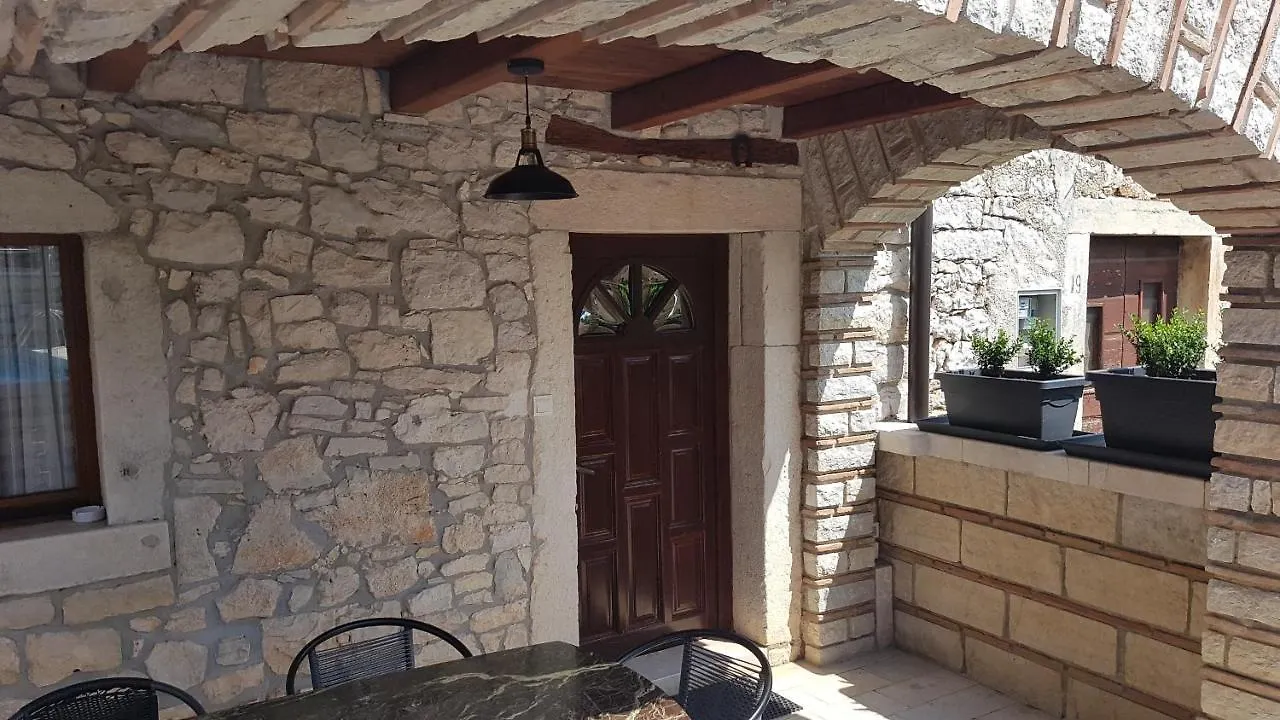 Villa Stone House Istria Hris 1 Baderna Ferienhaus