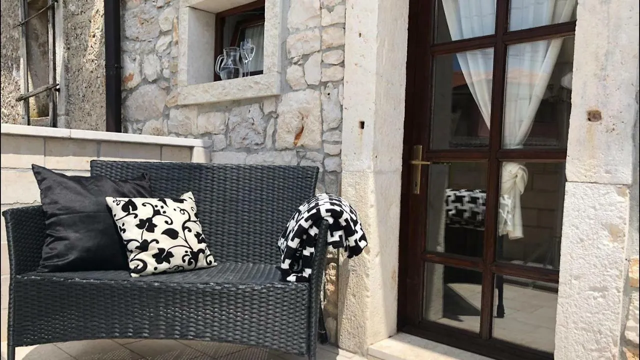 Villa Stone House Istria Hris 1 Baderna 0*,  Kroatien